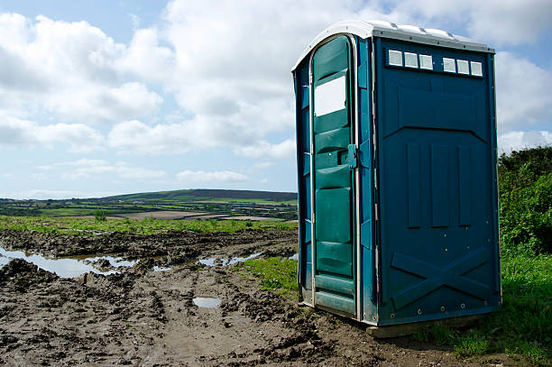 Best Standard Portable Toilet Rental  in East Mountain, TX